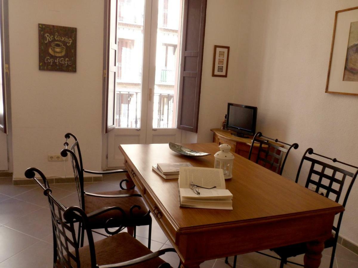 Apartamento Temporada Мадрид Экстерьер фото